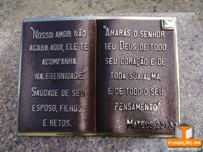 Biblia em Bronze sem Foto com Suporte