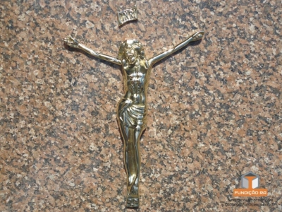 Cristo em Bronze Polido
